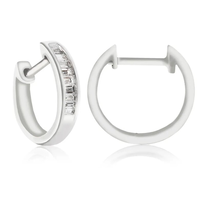 Aretes De Oro Blanco 14k Con 18 Diamantes Corte Baguette .14