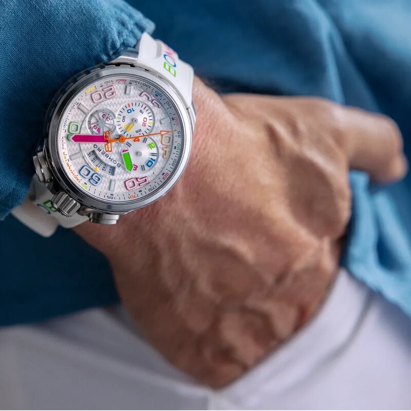Reloj Bomberg Chroma Carbon White