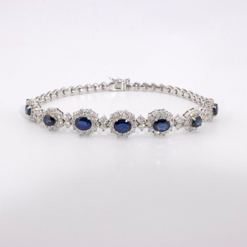 Brazalete de Oro 14K con Zafiros y Diamantes
