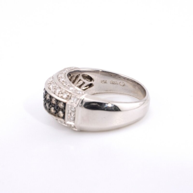 Anillo de Oro 14 K con Diamantes